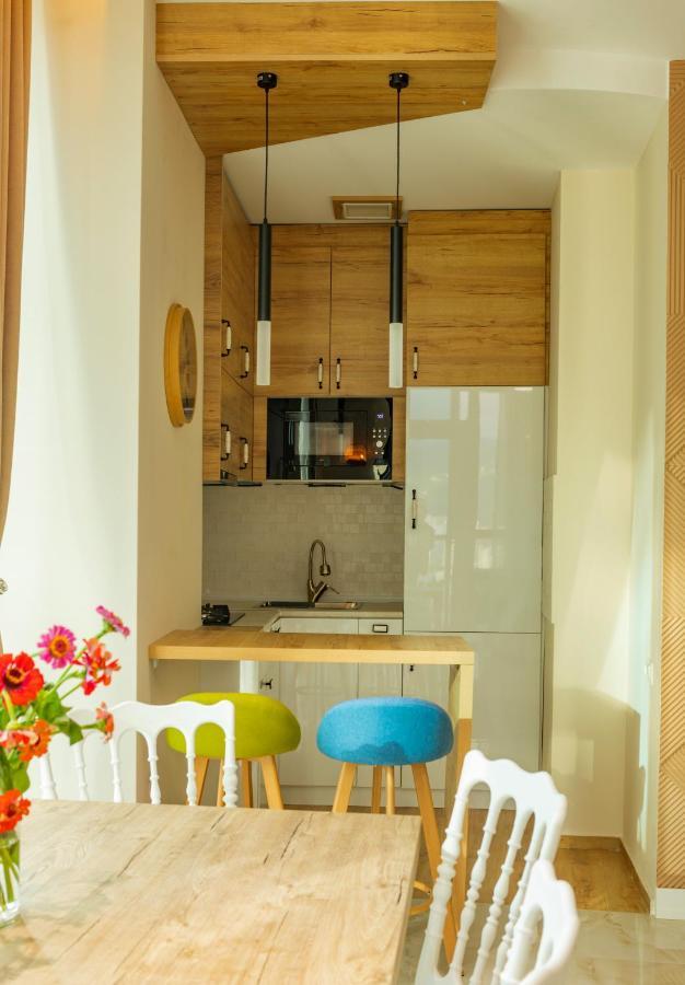 Entire Flat With City Skyline View - Two Bedrooms Batumi Eksteriør billede