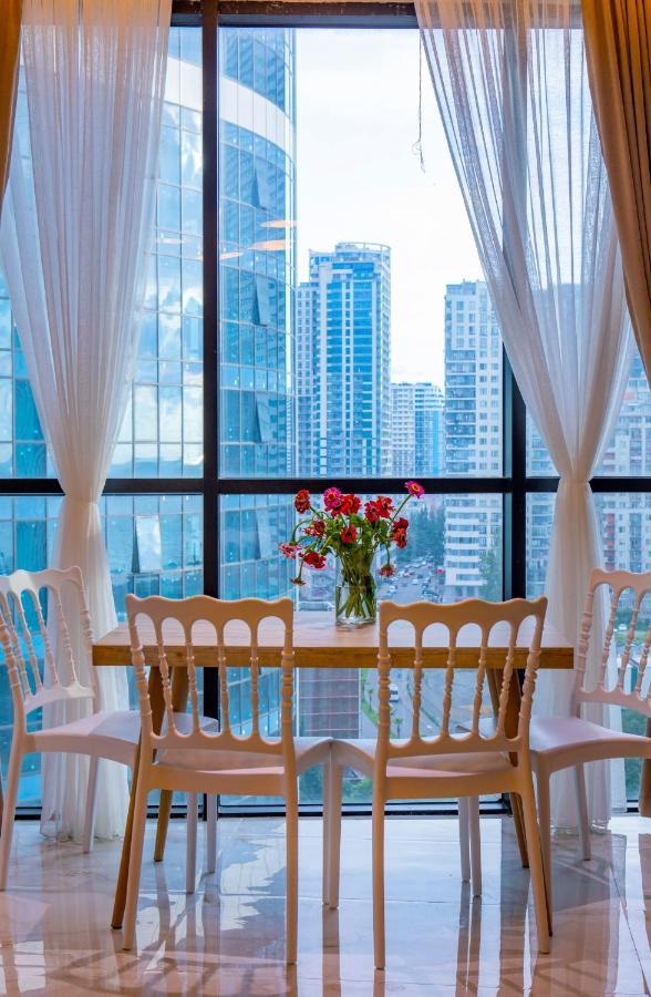 Entire Flat With City Skyline View - Two Bedrooms Batumi Eksteriør billede